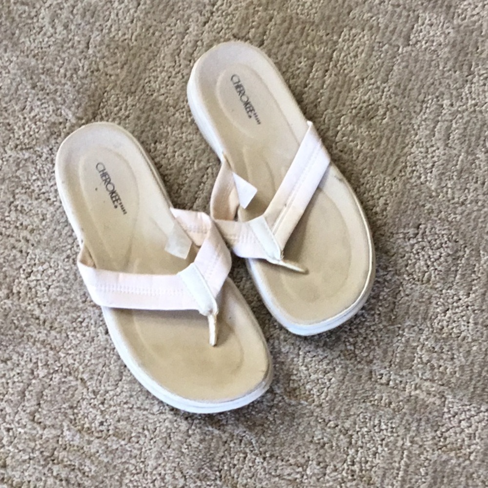 Cherokee Sandals size 8